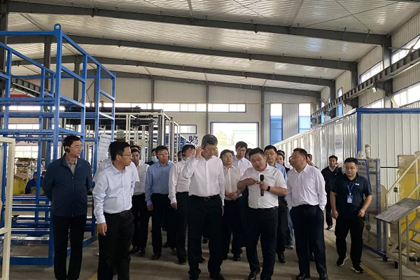 內(nèi)蒙古自治區(qū)黨委常委、通遼市委書記孟憲東攜考察團到一諾環(huán)境考察指導(dǎo)