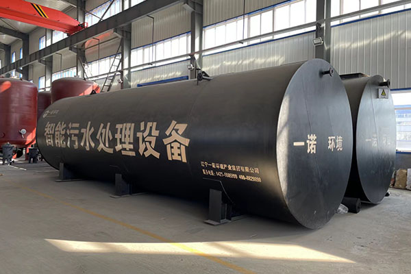 一體化污水處理設(shè)備在選擇風(fēng)機時要注意些什么？