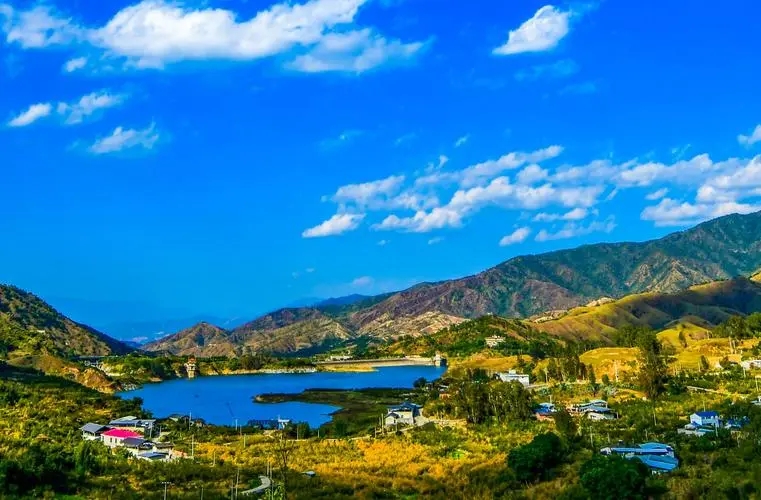 生態(tài)環(huán)境部：審議并原則通過(guò)《關(guān)于進(jìn)一步推進(jìn)農(nóng)村生活污水治理的指導(dǎo)意見》等標(biāo)準(zhǔn)